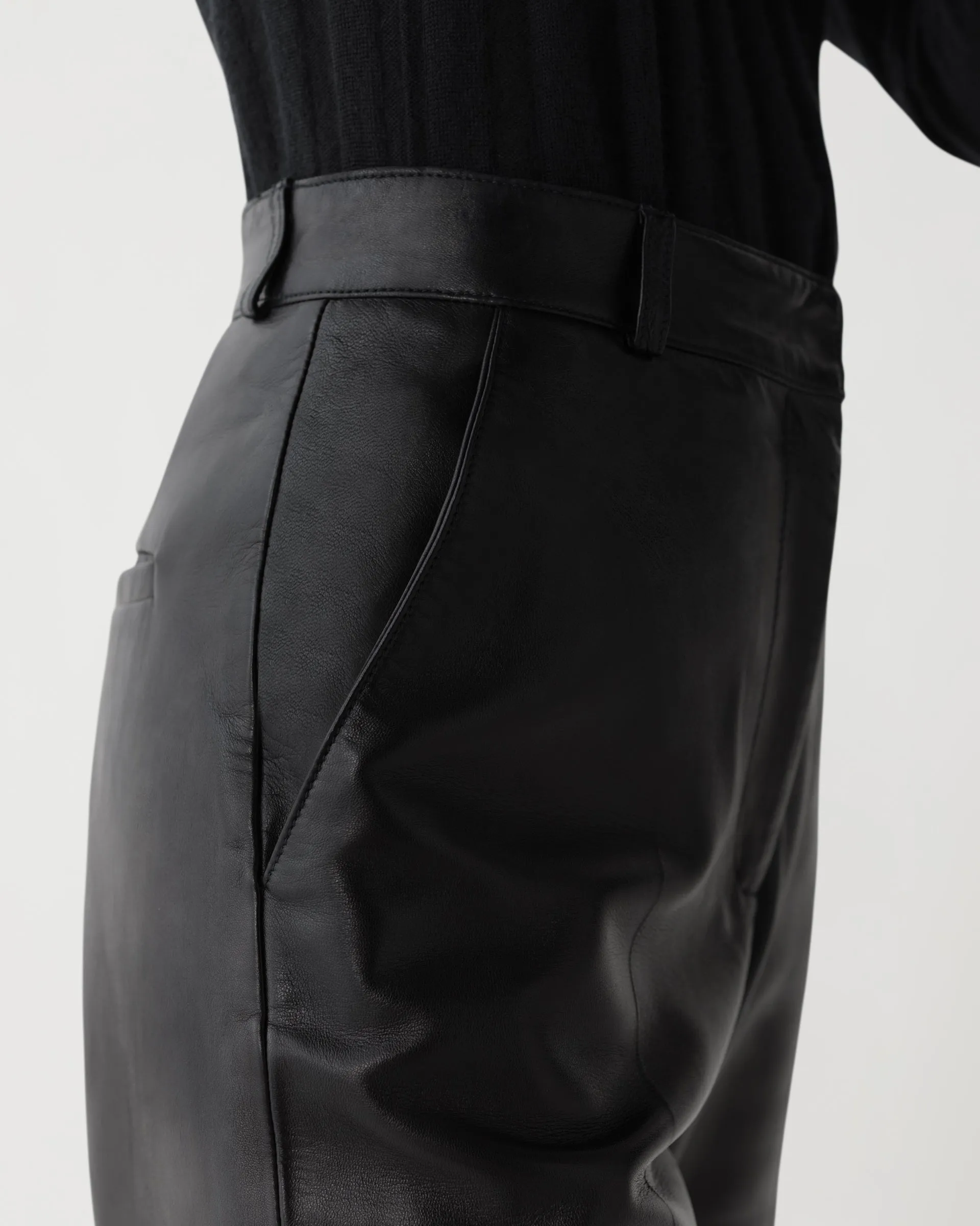 Audrey Trousers in Leather, Black