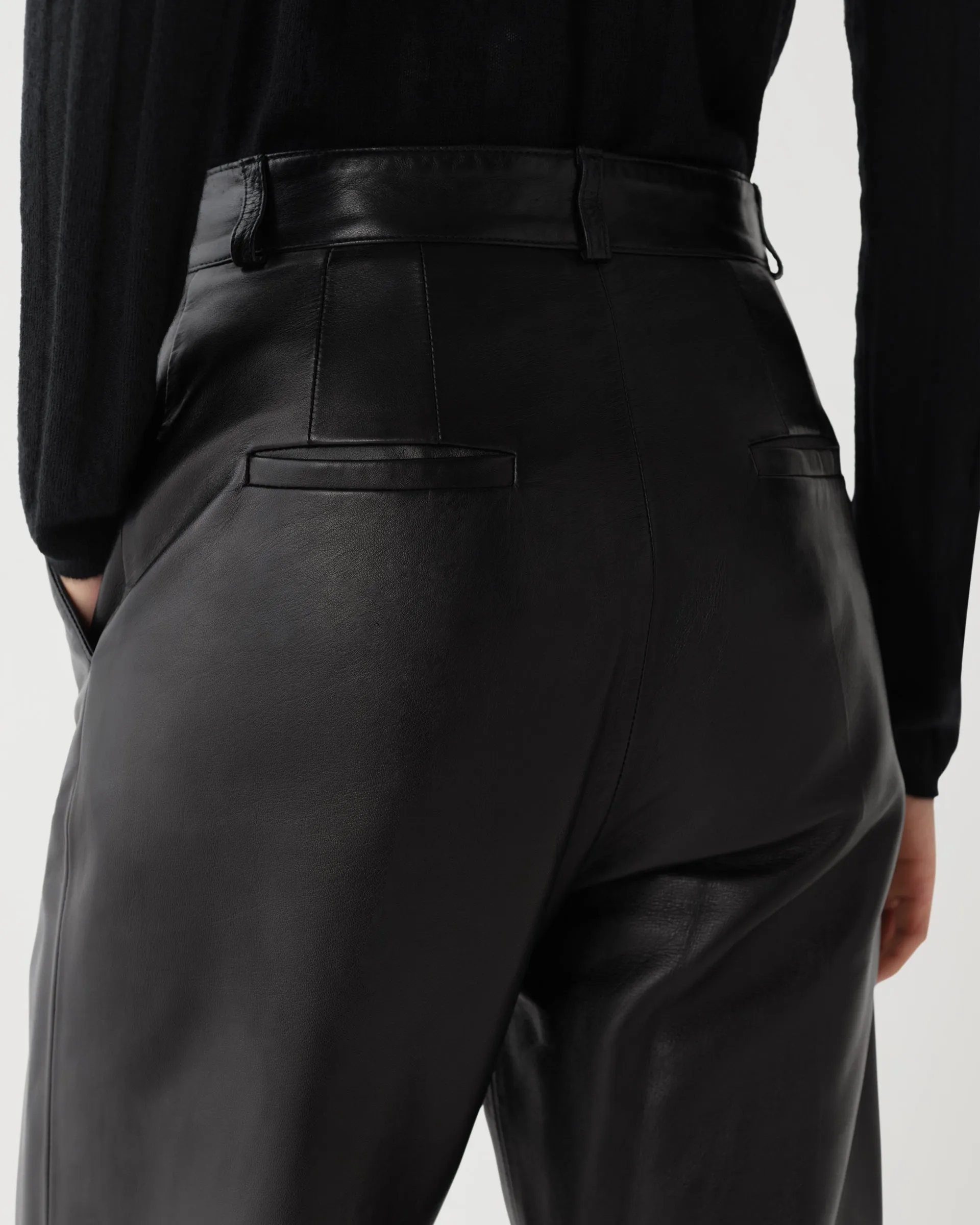 Audrey Trousers in Leather, Black