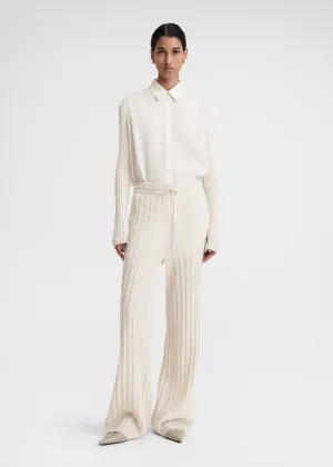 Cable knit trousers snow