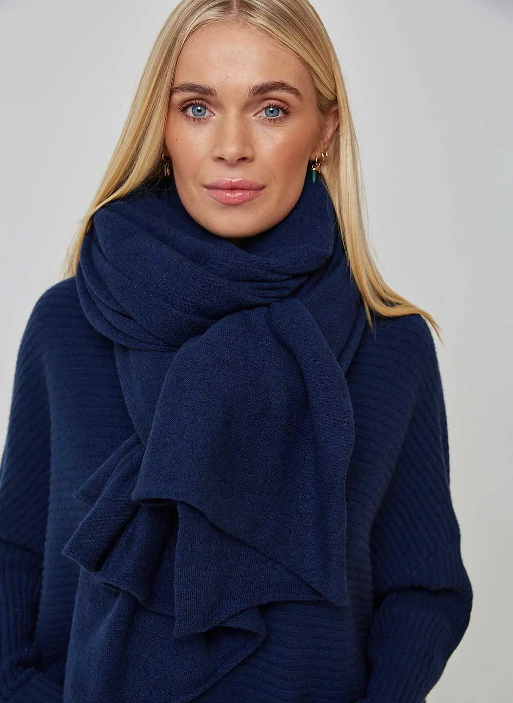 Cashmere Travel Wrap - Navy