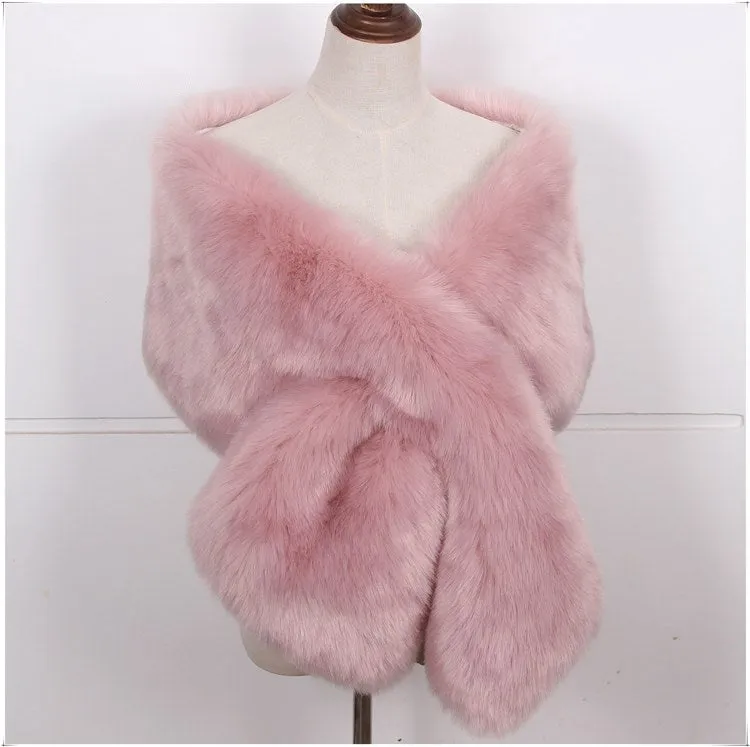 Châle fausse fourrure chaude - Plusieurs couleurs ..Warm faux fur shawl - Lot colors