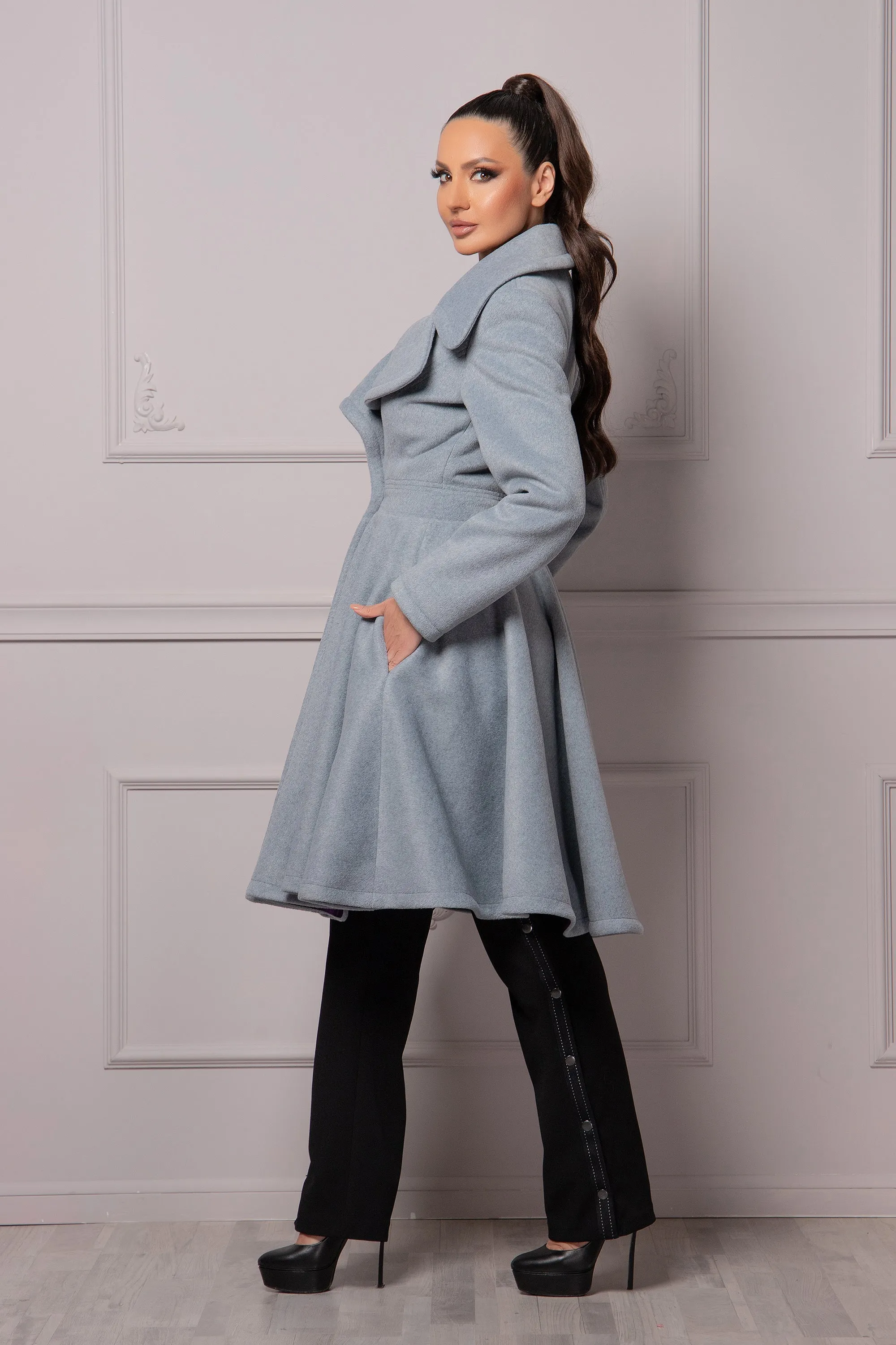 CLOVER COLLAR MIDI COAT