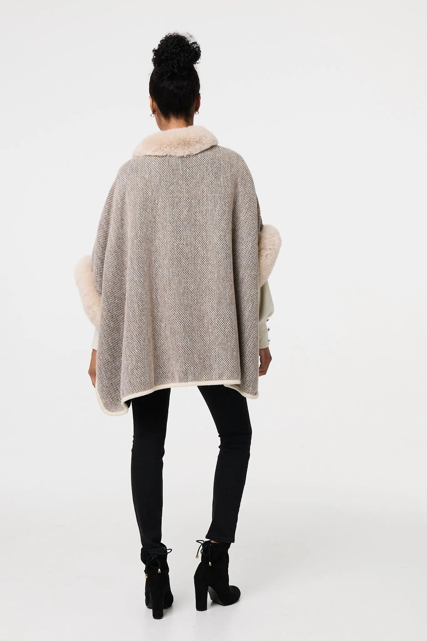 Faux Fur Trim 1/2 Sleeve Buckled Poncho