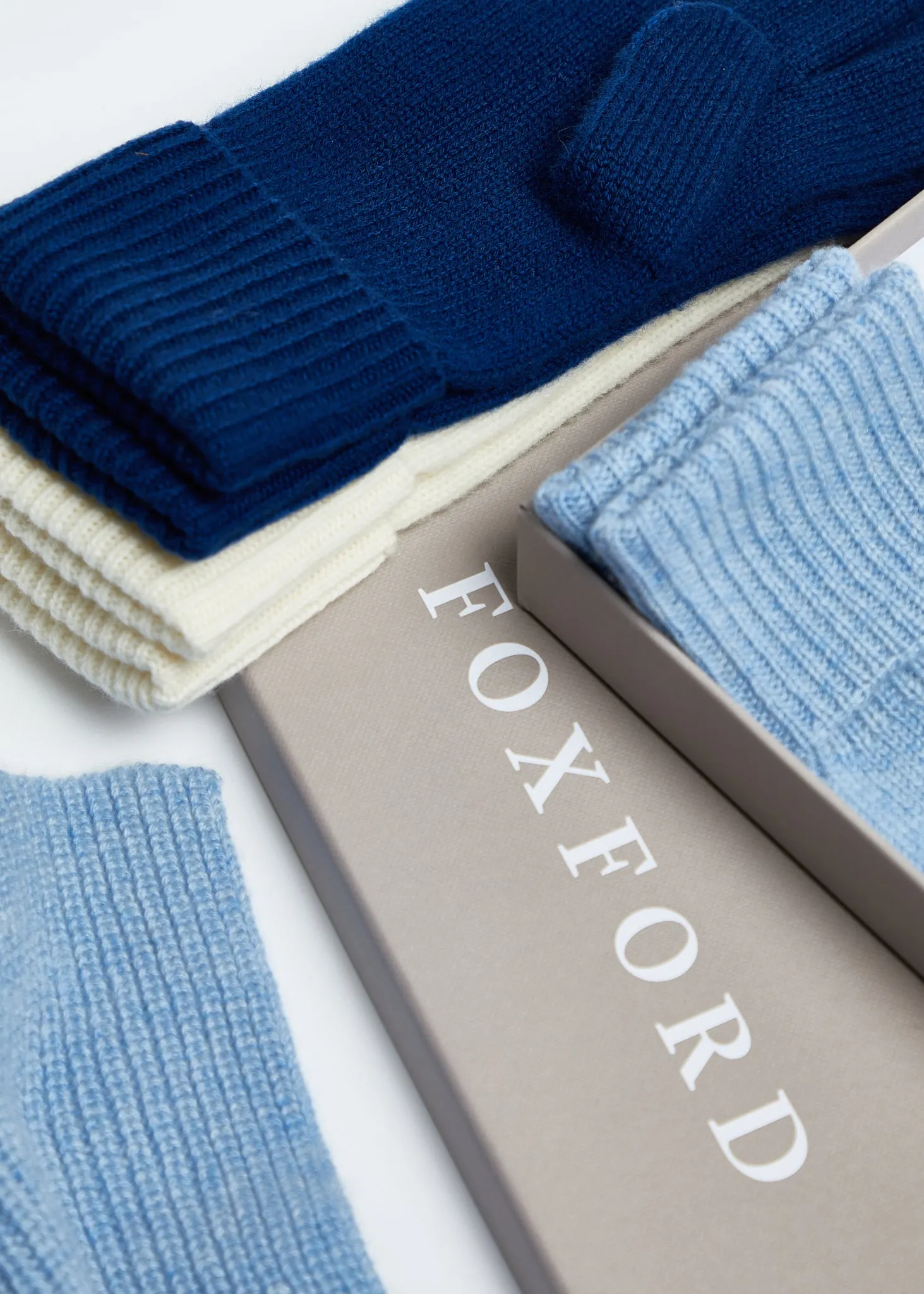 Foxford Blue Ribbed Cashmere Beanie