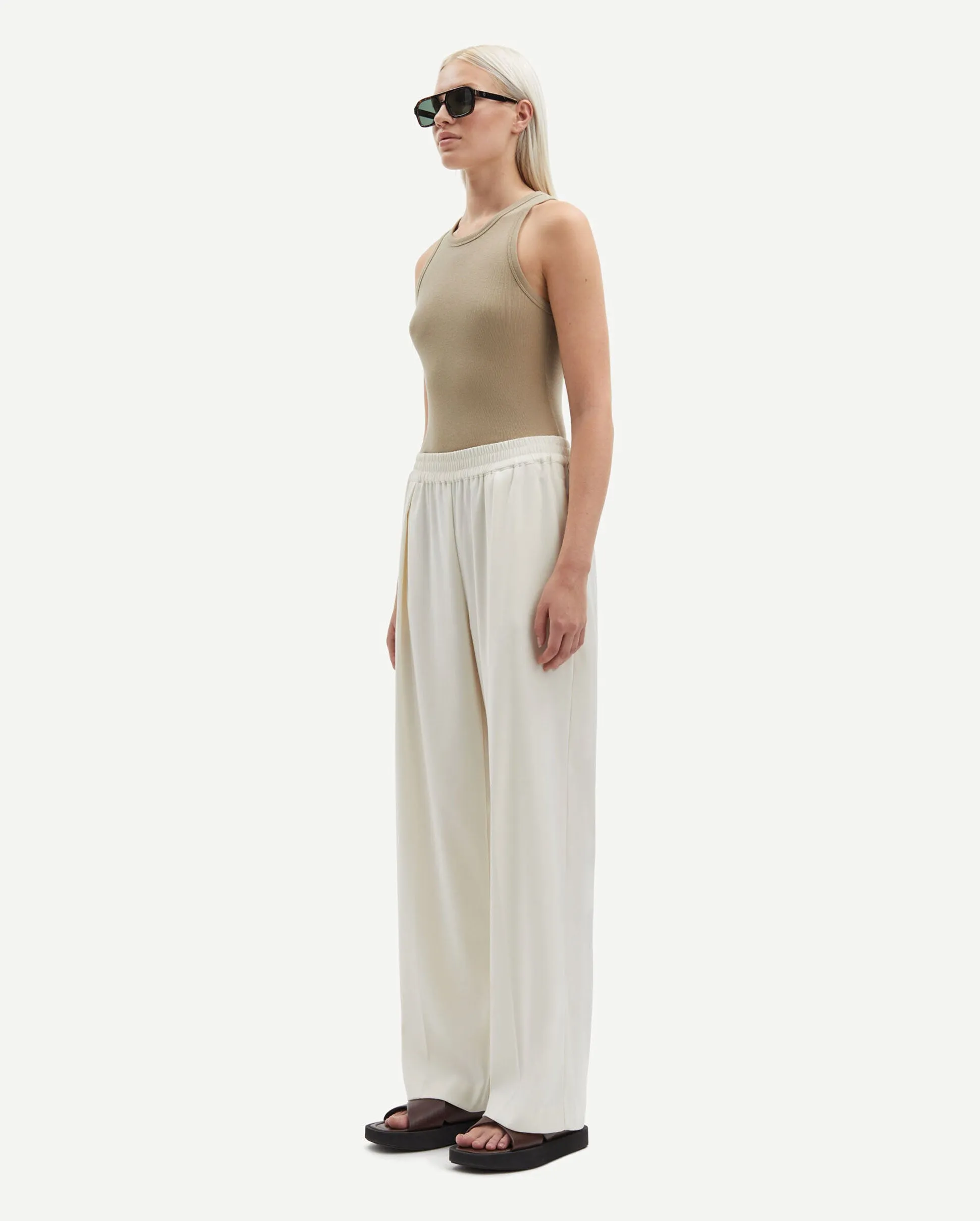 JULIA TROUSERS 14635 / SOLITARY STAR