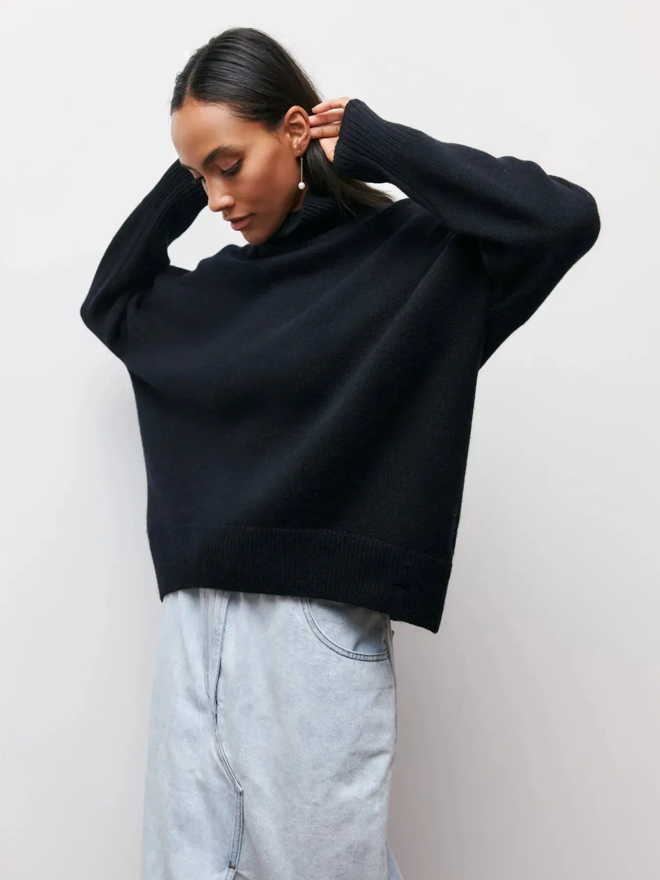 LARA™ | REFINED OVERSIZE Turtleneck