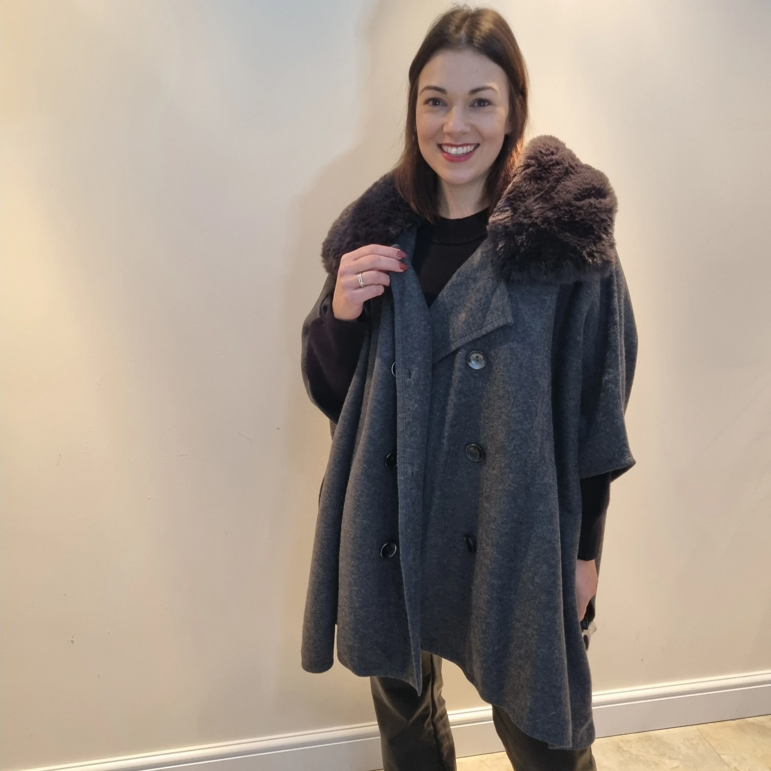 Malissa J Double Breasted Faux Fur Collar Cape