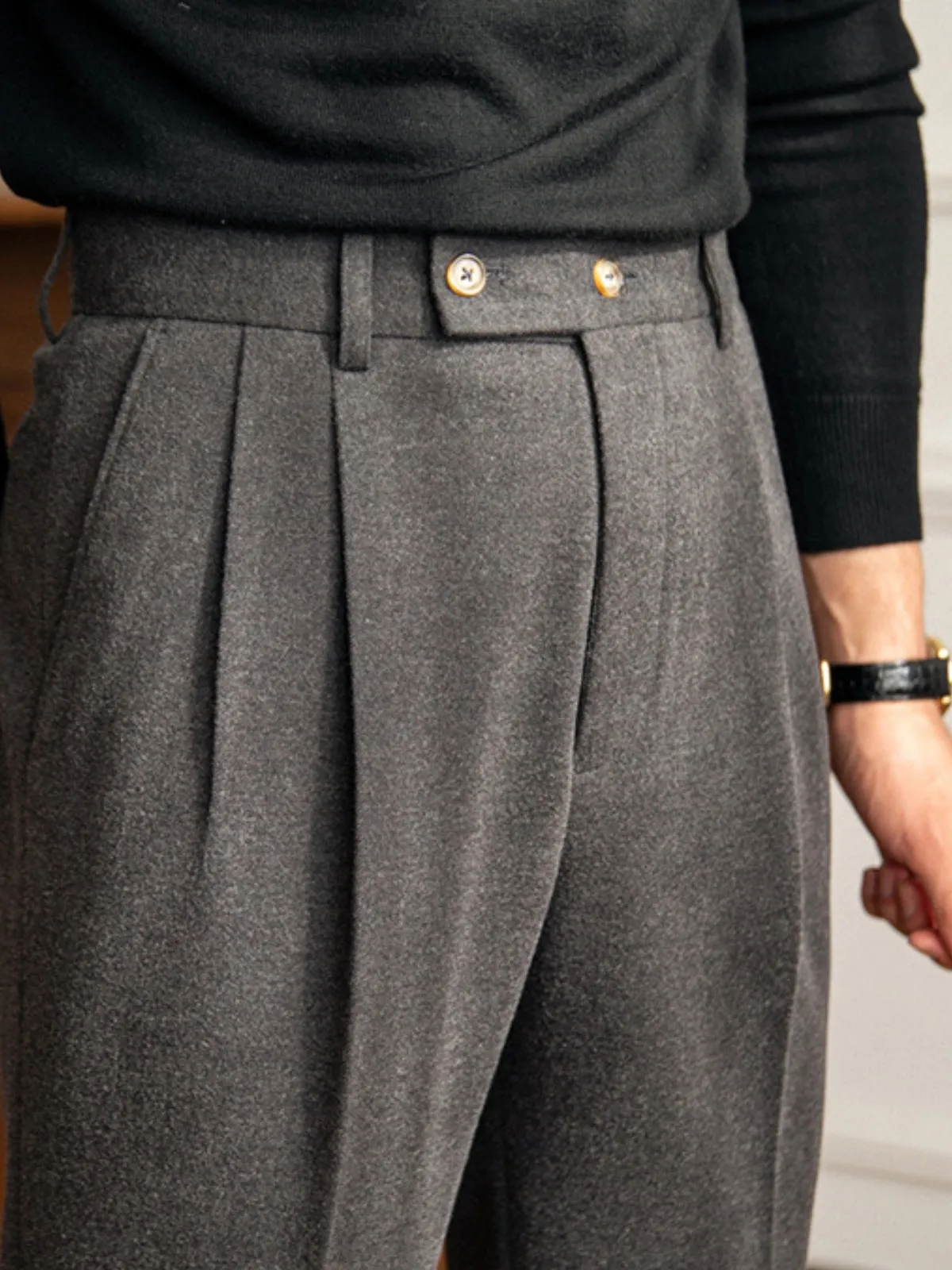 MV Classic High-Waist British Trousers