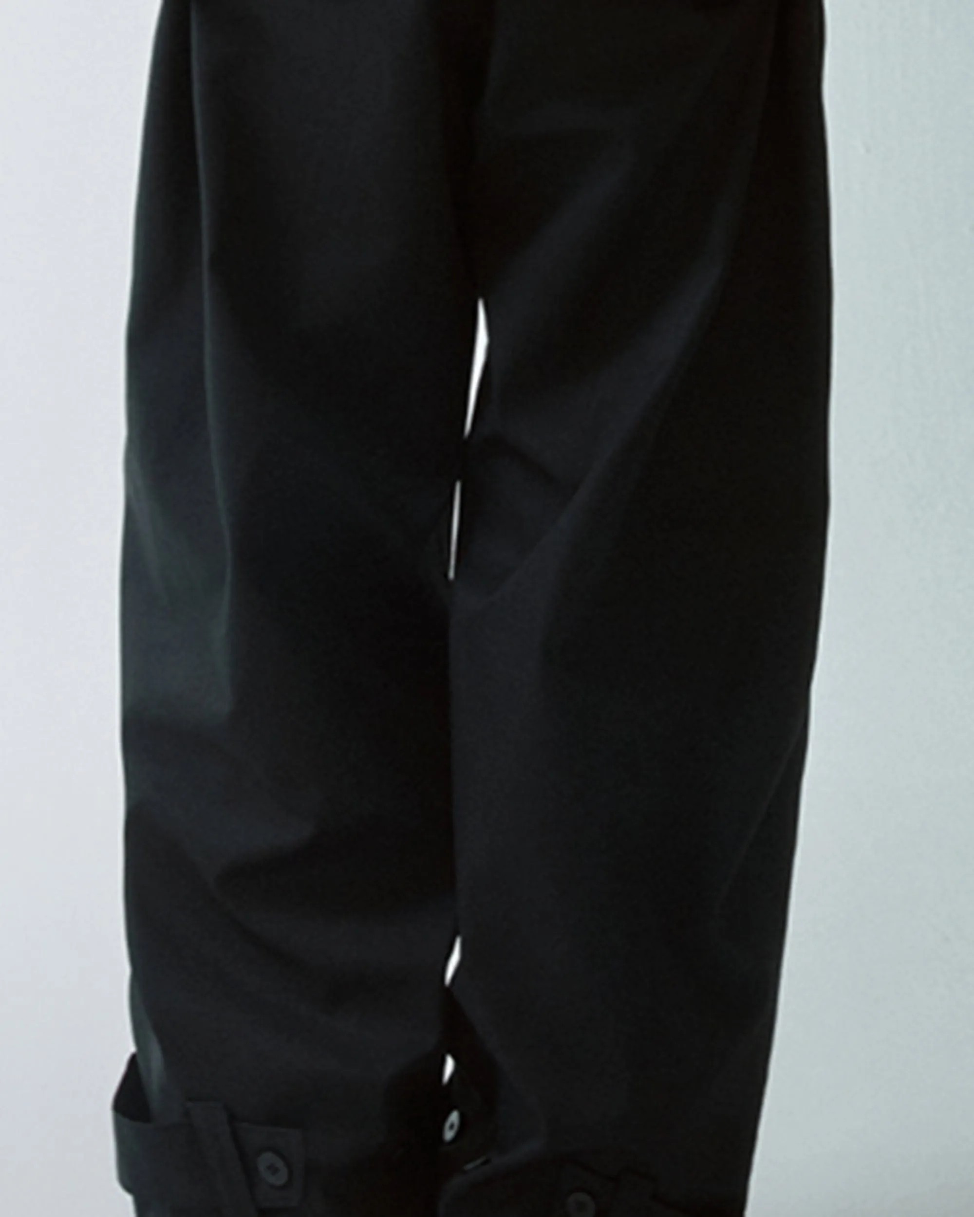 Relaxed Fit Wide-Leg Black Trousers