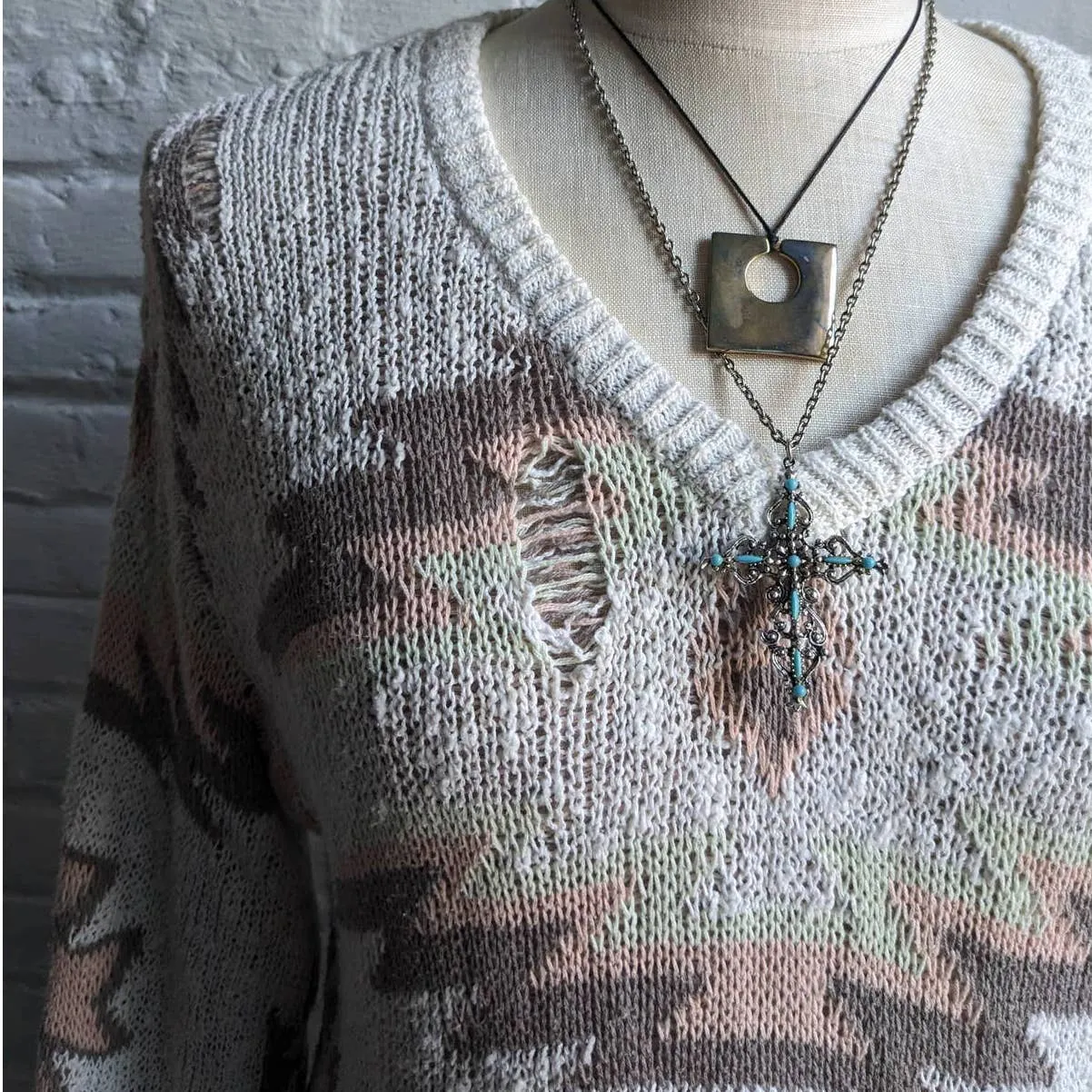 Vintage Chunky Knit Western Minimalist Sweater Distressed Boho Native Chic Top